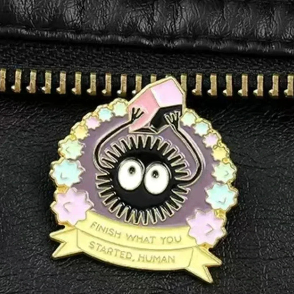 Hot Japan anime cute scoot Pin - Picture 2 of 2